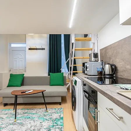 Cute Gallery Flat In Budapest, Summer Апартаменты Будапешт